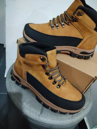 Scarponcini Trekking Uomo N.43