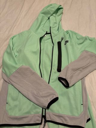 Conjunto Nike Verde Agua y Gris