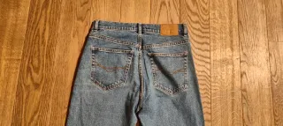 Jeans straight blu slavato da ragazza  Pull & Bear