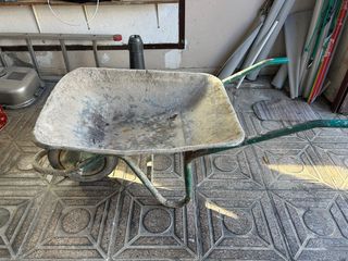 Carretilla de obra robusta