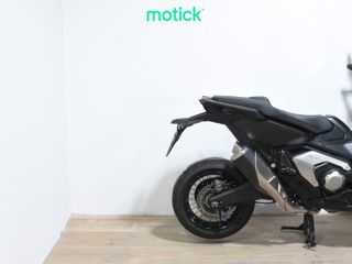 HONDA X-ADV 750 (A)