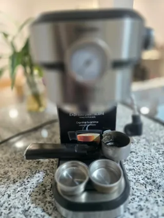 Cafetera Cecotec Cumbia