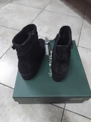 Stivaletti neri Enval n. 36