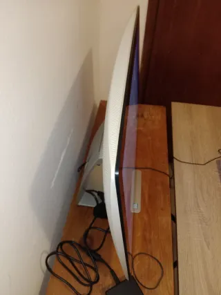 Ordenador HP all one Táctil.