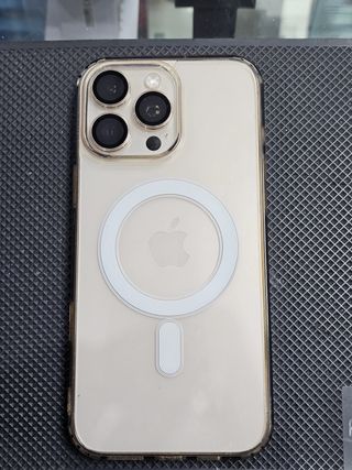 iPhone 16 Pro Max Dorado/Plateado Casi Nuevo