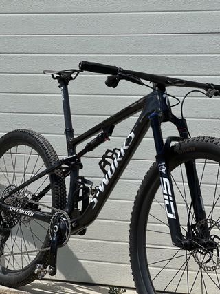 Bicicleta S-Works Epic