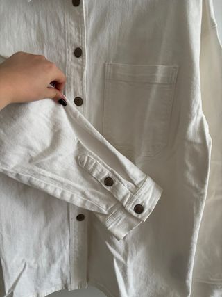 Sobrecamisa/casaco ganga branco oversized