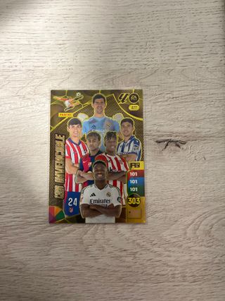 Carta Adrenalyn Invencible 2025