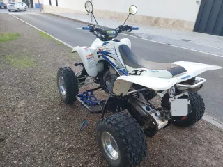 Quad Suzuki LTZ 400