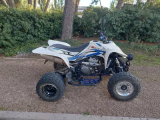 Quad Suzuki LTZ 400