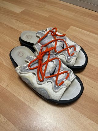 Chanclas Nike Naranja y Blanco