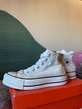 Converse plataforma blancas