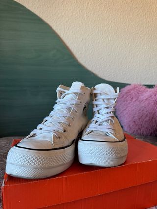 Converse plataforma blancas