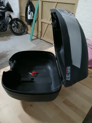 Maleta Baúl Moto SHAD Negra