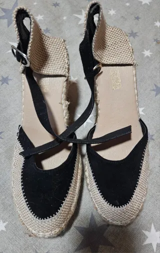 Tacones Beige y Negro