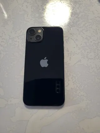 iPhone 13 90% Bateria