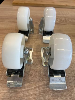 8 Ruedas Giratorias Nuevas con y sin freno.