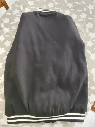 Giacca college uomo nera e rossa