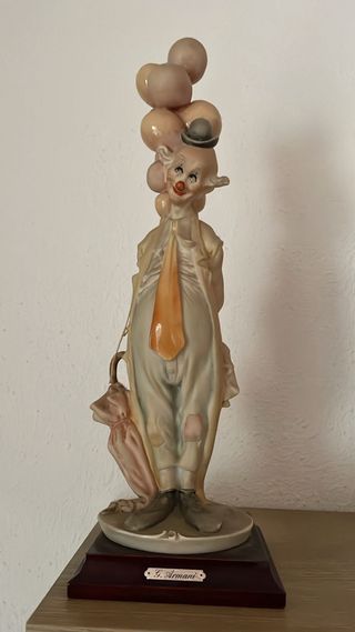 Figura de porcelana G. Armani payaso