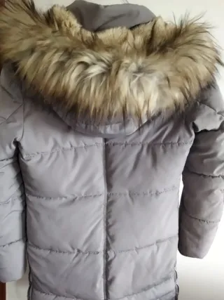 Chaqueta plumífero ONLY gris