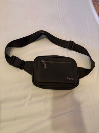 Riñonera Lacoste Negra