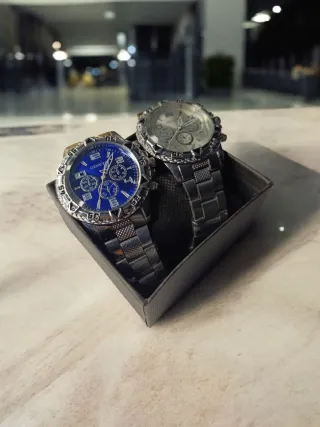 2 Relojes plateados elegantes para hombre