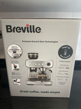 Cafetera Breville Barista Max con Molinillo