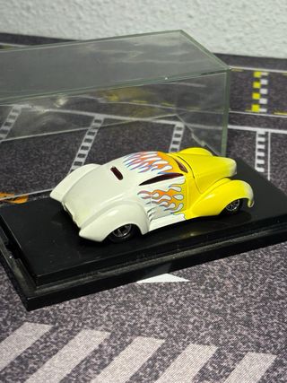 Hot Wheels 100% Mercohaulic