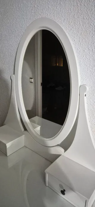 Tocador Blanco Ikea con Espejo y Cajones