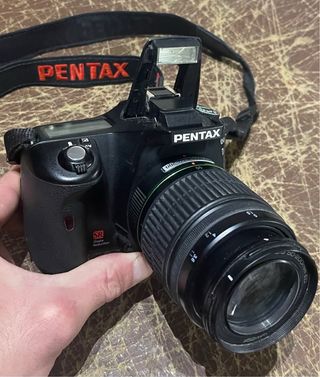 Cámara Pentax K100D + Objetivo 50-200mm