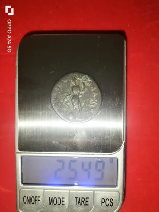 MONEDA SESTERCIO ADRIANO