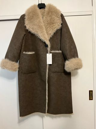 Abrigo Zara Talla L sin estrenar