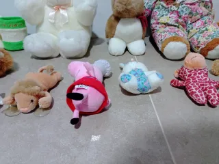 Lote de peluches variados