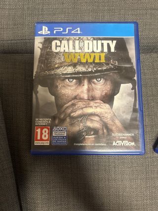 PS4 (PlayStation 4) Negra + 2 Mandos + 4 juegos