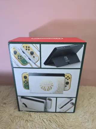 Nintendo Switch OLED Zelda Tears of the Kingdom