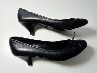 Zapatos planos Sissei mujer talla 40. Pequeño taco