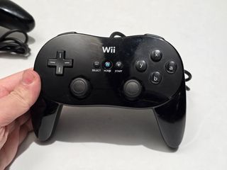 2 Nintendo Wii Oficial Mando Clasico Pro - Negro