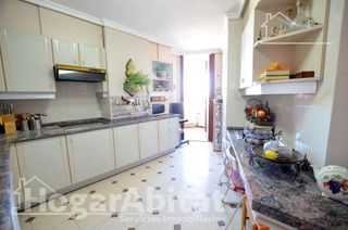 Piso en venta en Vistahermosa en Alicante
