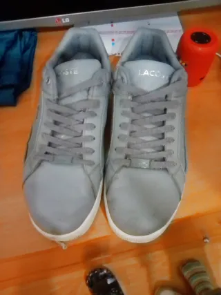 Zapatillas Lacoste original blancas y grises