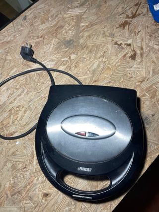 Sandwichera Eléctrica Parrilla