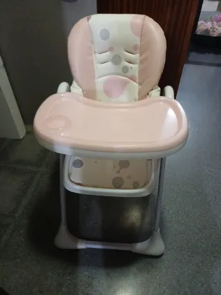 Trona para bebé con estampado de círculos