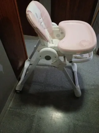 Trona para bebé con estampado de círculos