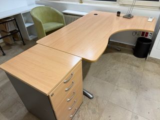 Escritorio Oficina L + Cajonera