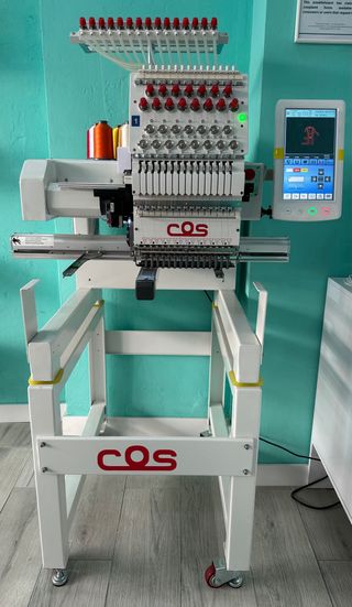Máquina de bordar COS-W 1501G