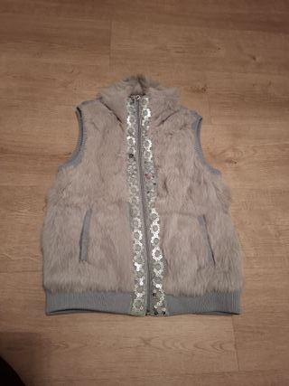 Chaleco pelo mujer gris con lentejuelas plata