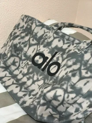 Bolsa de deporte Alo Yoga tie-dye