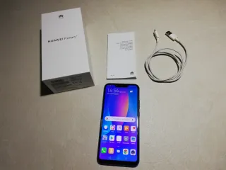 Huawei P smart+ Smartphone