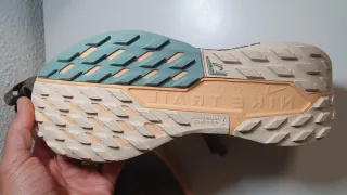 Zapatillas Nike Pegasus Trail 5 Gris/Naranja