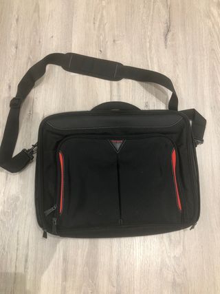 Funda portátil Targus negra