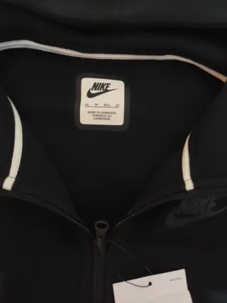 Nike Tech Fleece Windrunner Completo